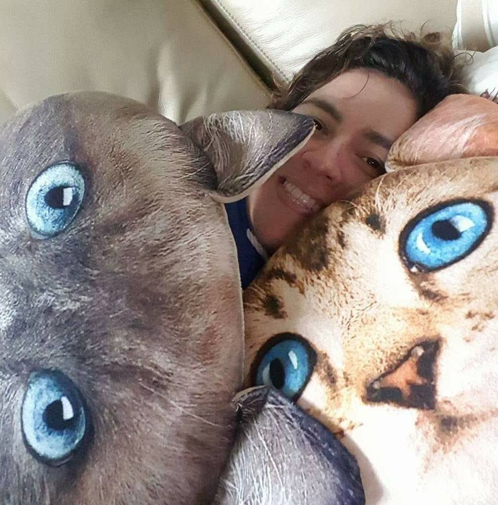 Meet your Posher, Cristina